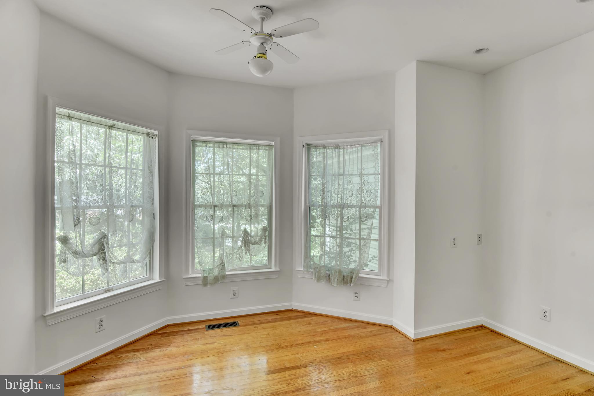 6543 Braddock Road Alexandria, VA 22312 - Photo 22 of 54 Gallery Image 22
