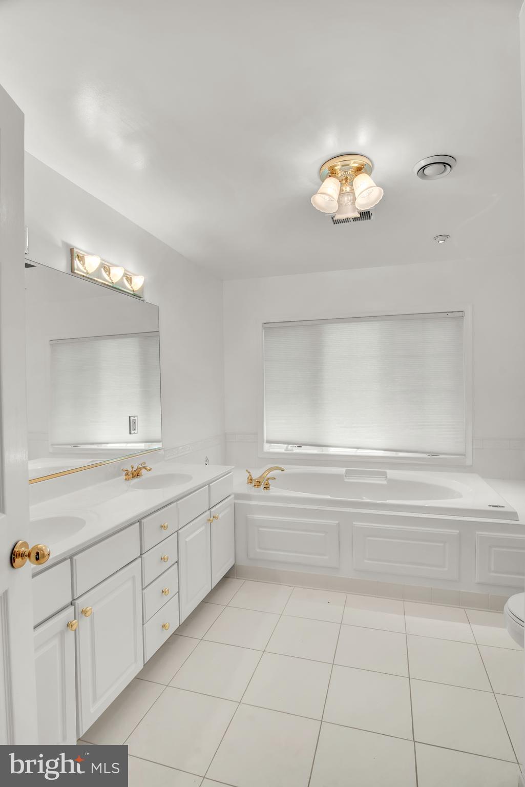 6543 Braddock Road Alexandria, VA 22312 - Photo 27 of 54 Gallery Image 27