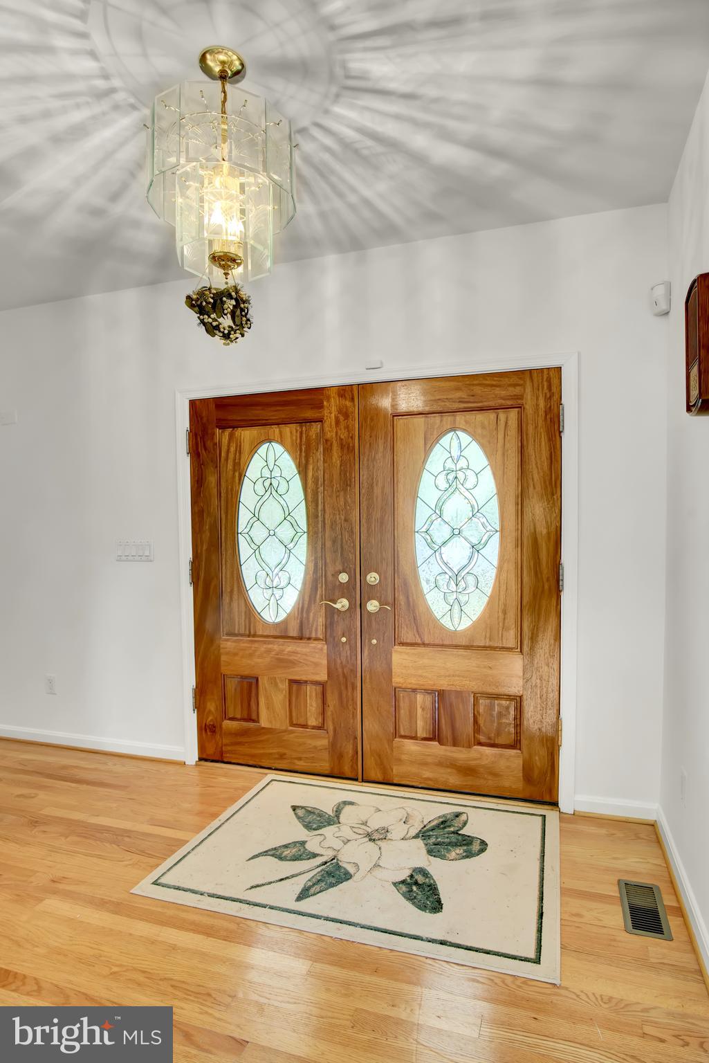 6543 Braddock Road Alexandria, VA 22312 - Photo 6 of 54 Gallery Image 6