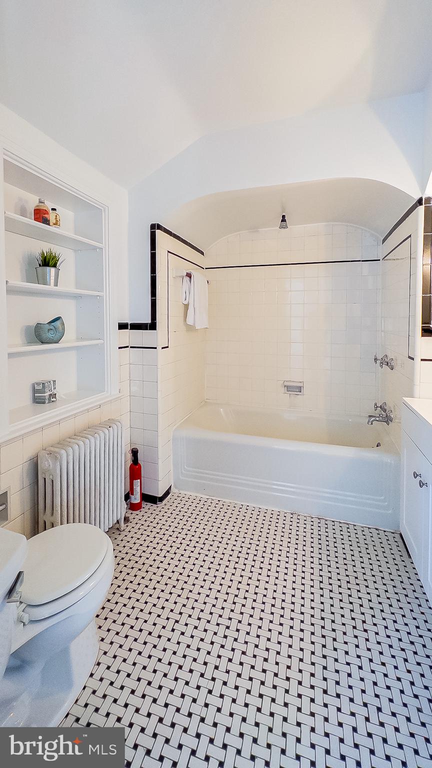 9206 Flower Avenue Silver Spring, MD 20901 - Photo 10 of 39