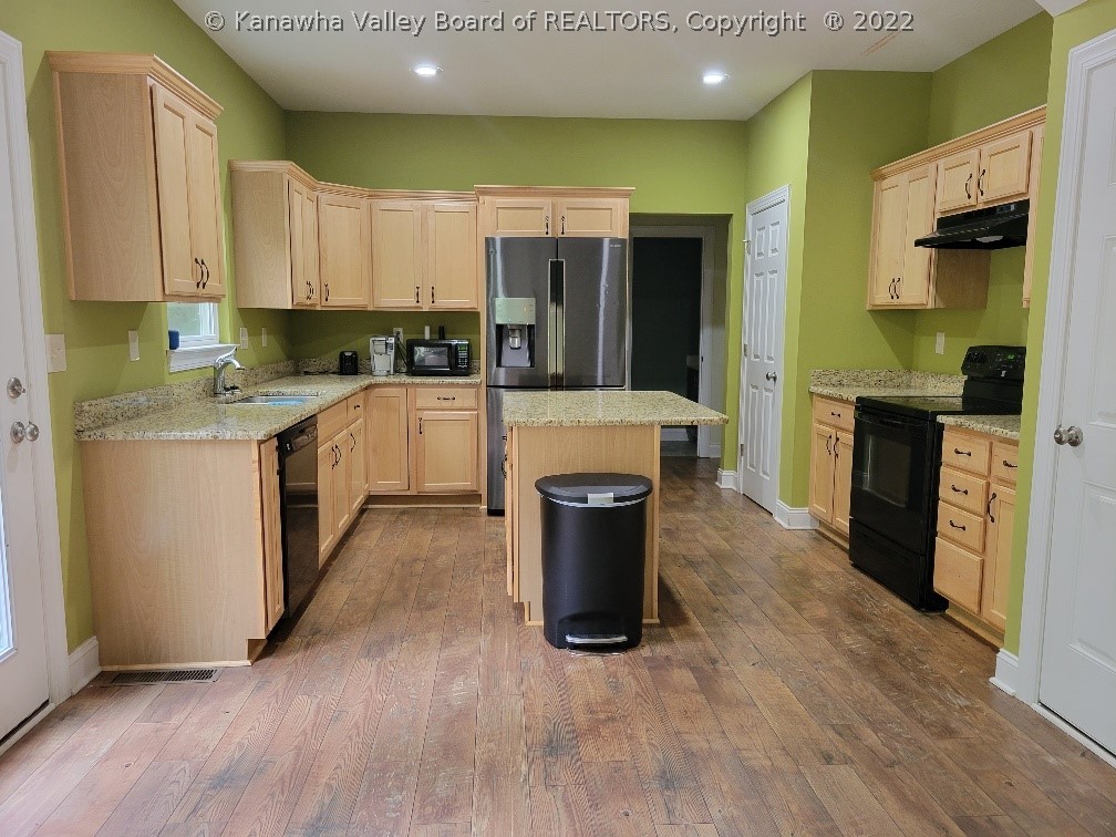 2234 Smith Road Charleston, WV 25314 - Photo 14 of 32 Gallery Image 14