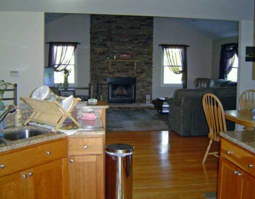 410 Lake Road Tiverton, RI 02878 - Photo 3 of 4 Kitchen.