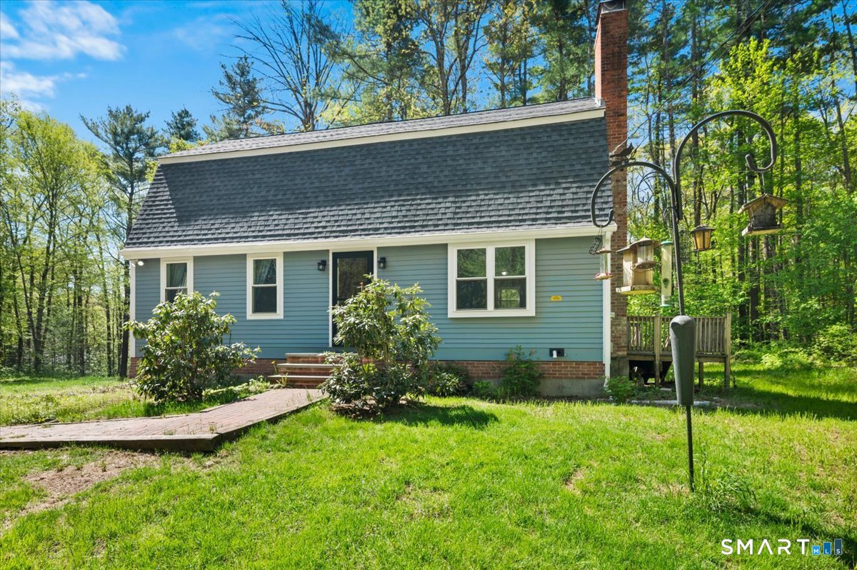 608 English Neighborhood Road Woodstock, CT 06281 - Photo 3 of 39