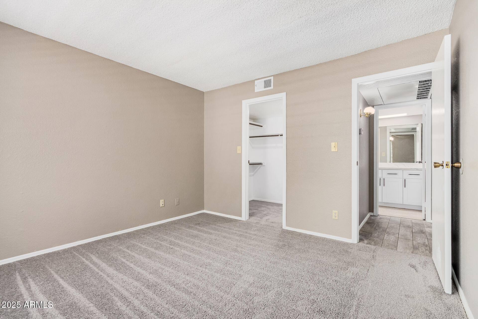 2855 South Ext Road, Unit 222 Mesa, AZ 85210 - Photo 22 of 30 22 | Bedroom 2