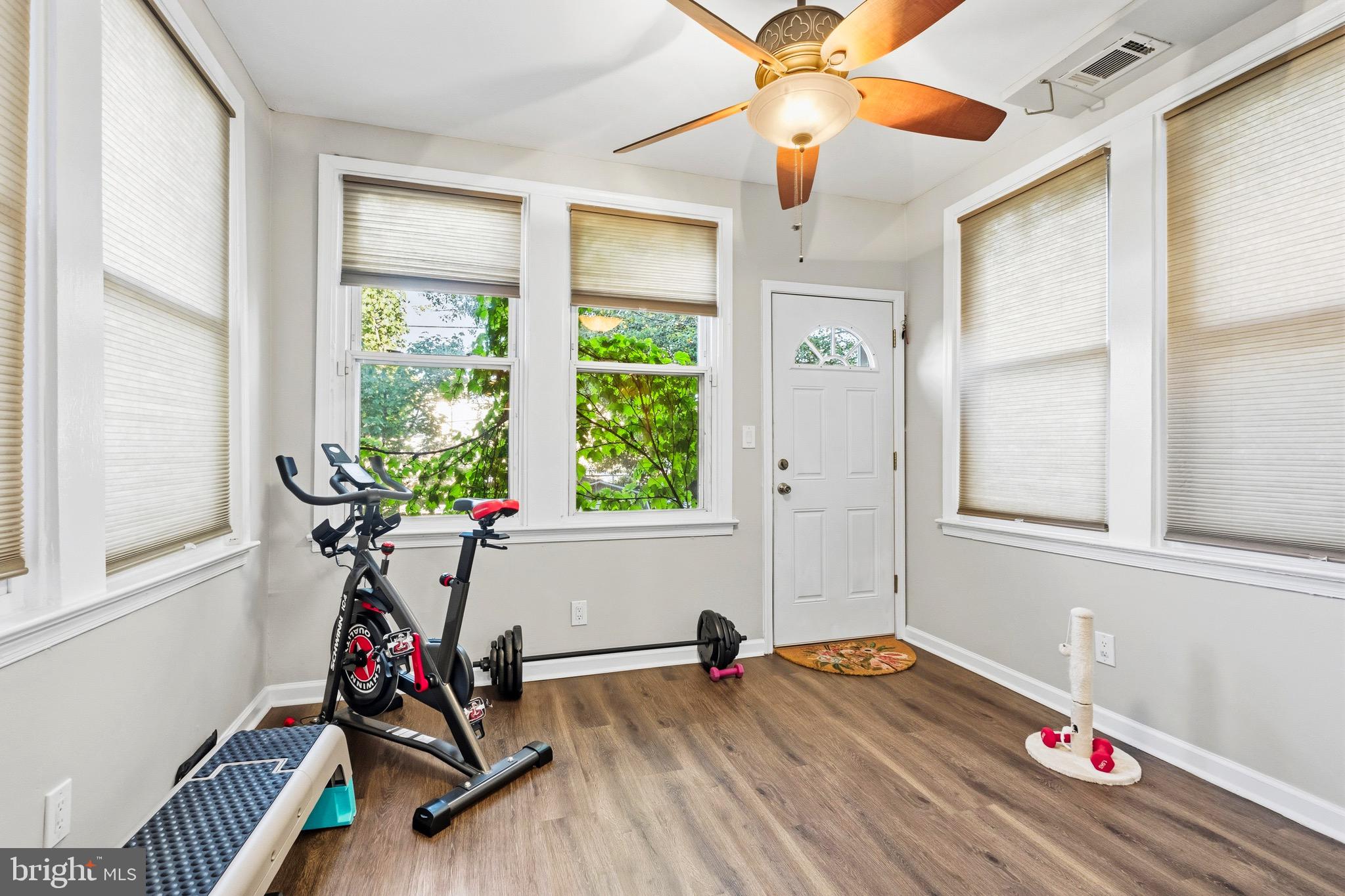 264 15th Street Southeast Washington, DC 20003 - Photo 22 of 44