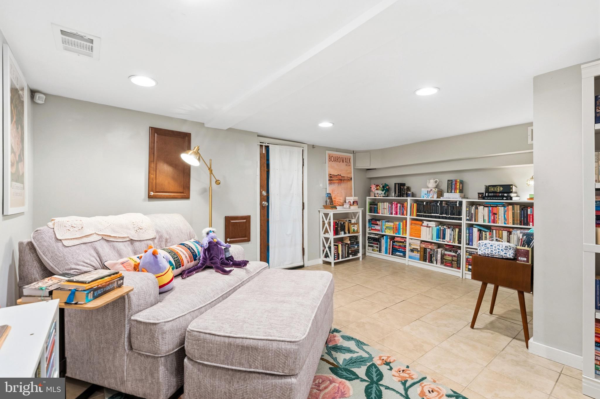 264 15th Street Southeast Washington, DC 20003 - Photo 43 of 44