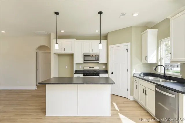 $265,000 | 222 Drive-in (lot # 4) Court, Charlestown, IN 47111