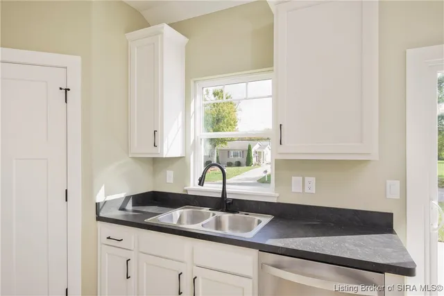 $265,000 | 222 Drive-in (lot # 4) Court, Charlestown, IN 47111