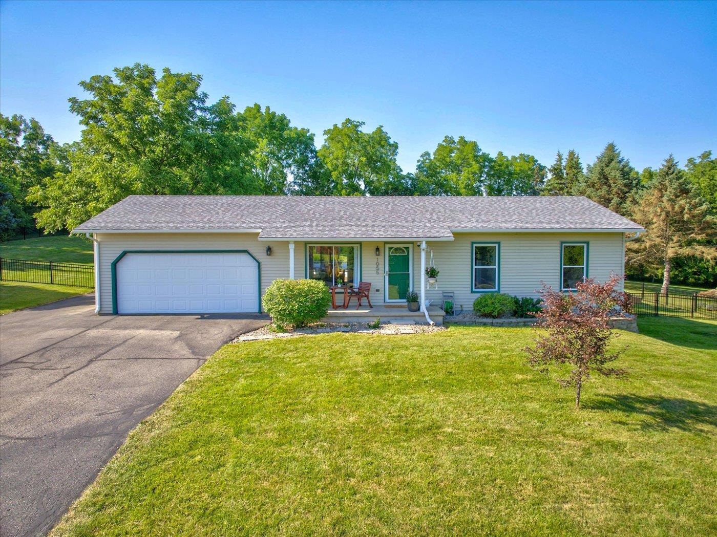 1055 Glenway Road Oregon, WI 53575 - Photo 1 of 72