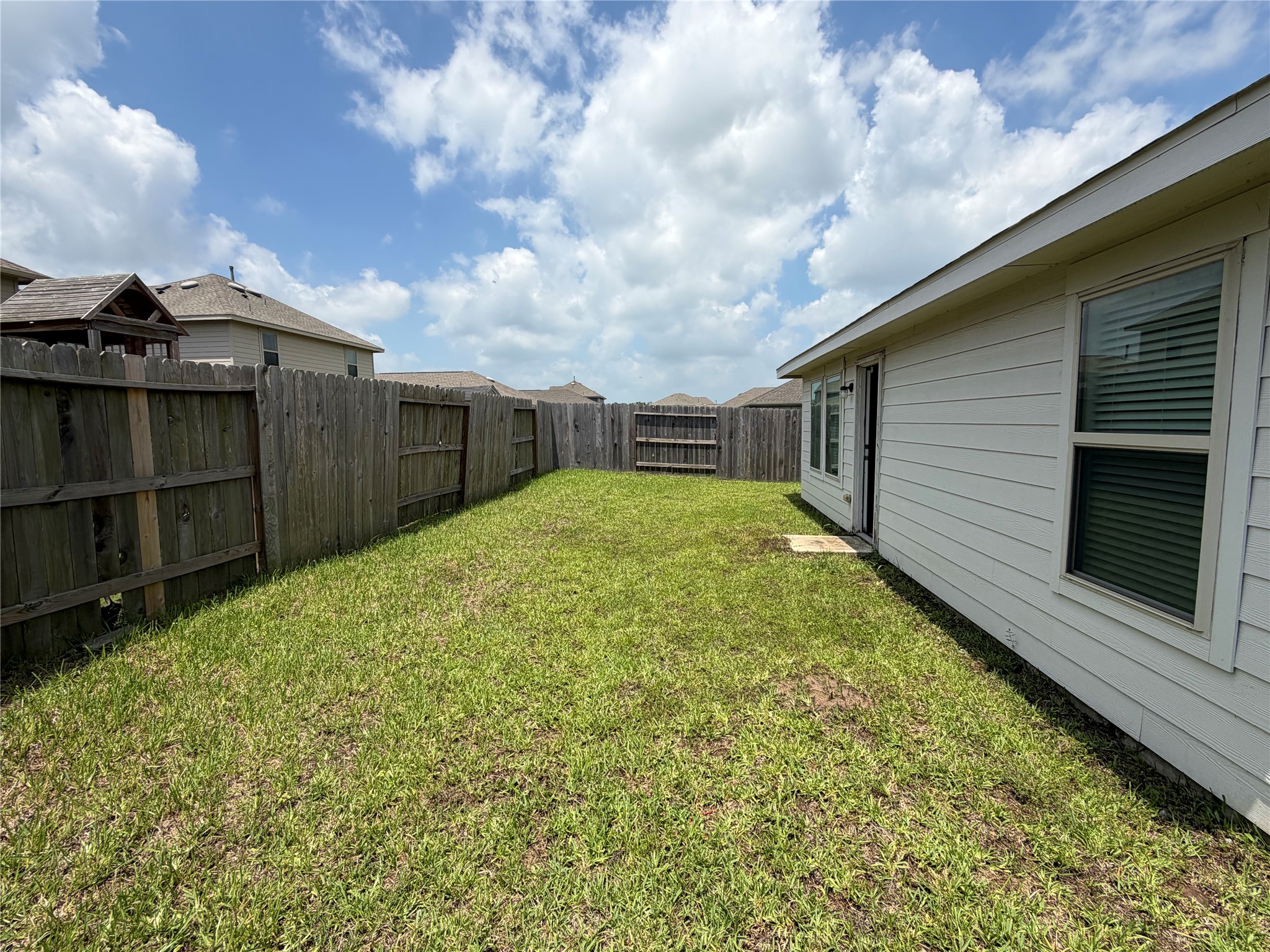14514 Woodcott Warren Way Rosharon, TX 77583 - Photo 27 of 30