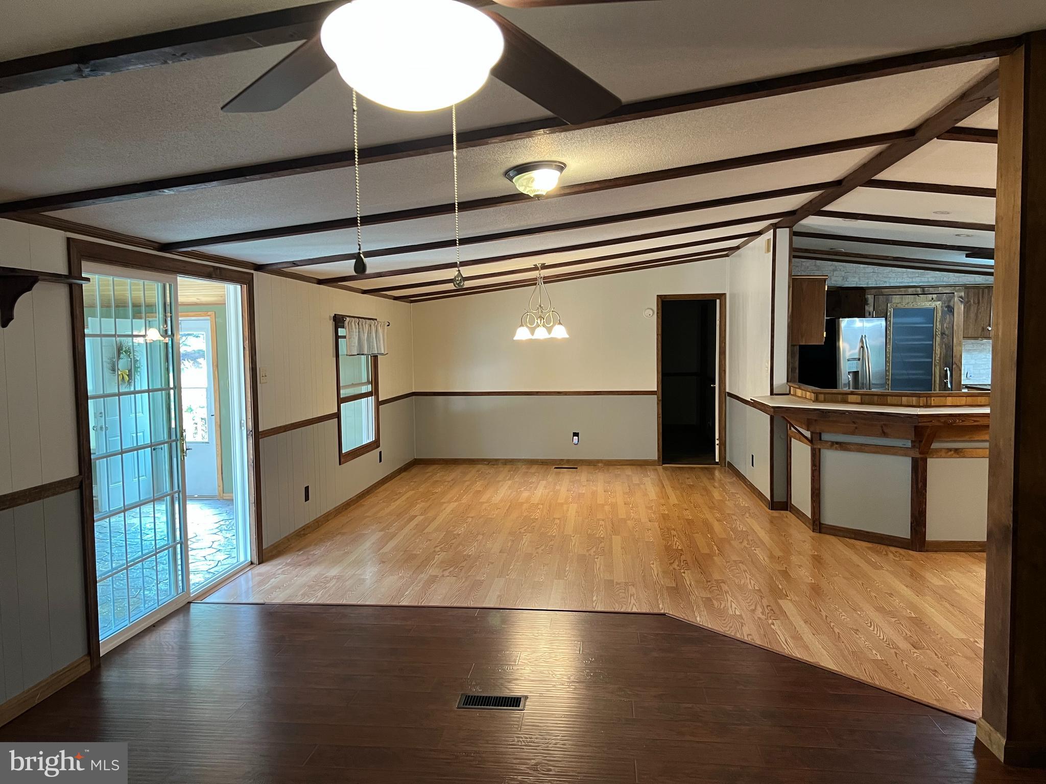 13753 Frazier Road Smithsburg, MD 21783 - Photo 7 of 39 DIN RM