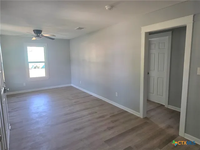 $220,000 | 809 West St Louis Avenue, Seadrift, TX 77983