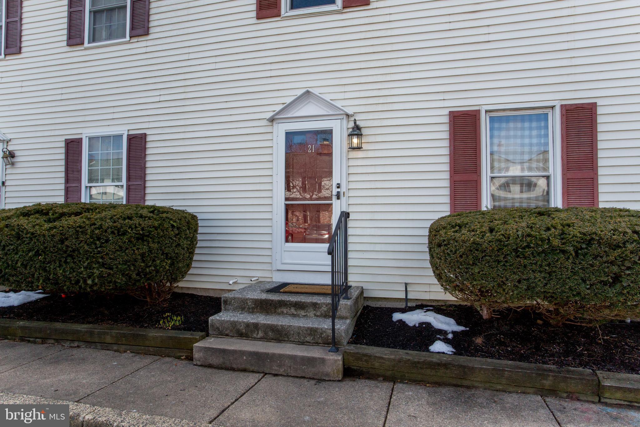 21 Washington Square Doylestown, PA 18901 - Photo 2 of 5 a front view of a house