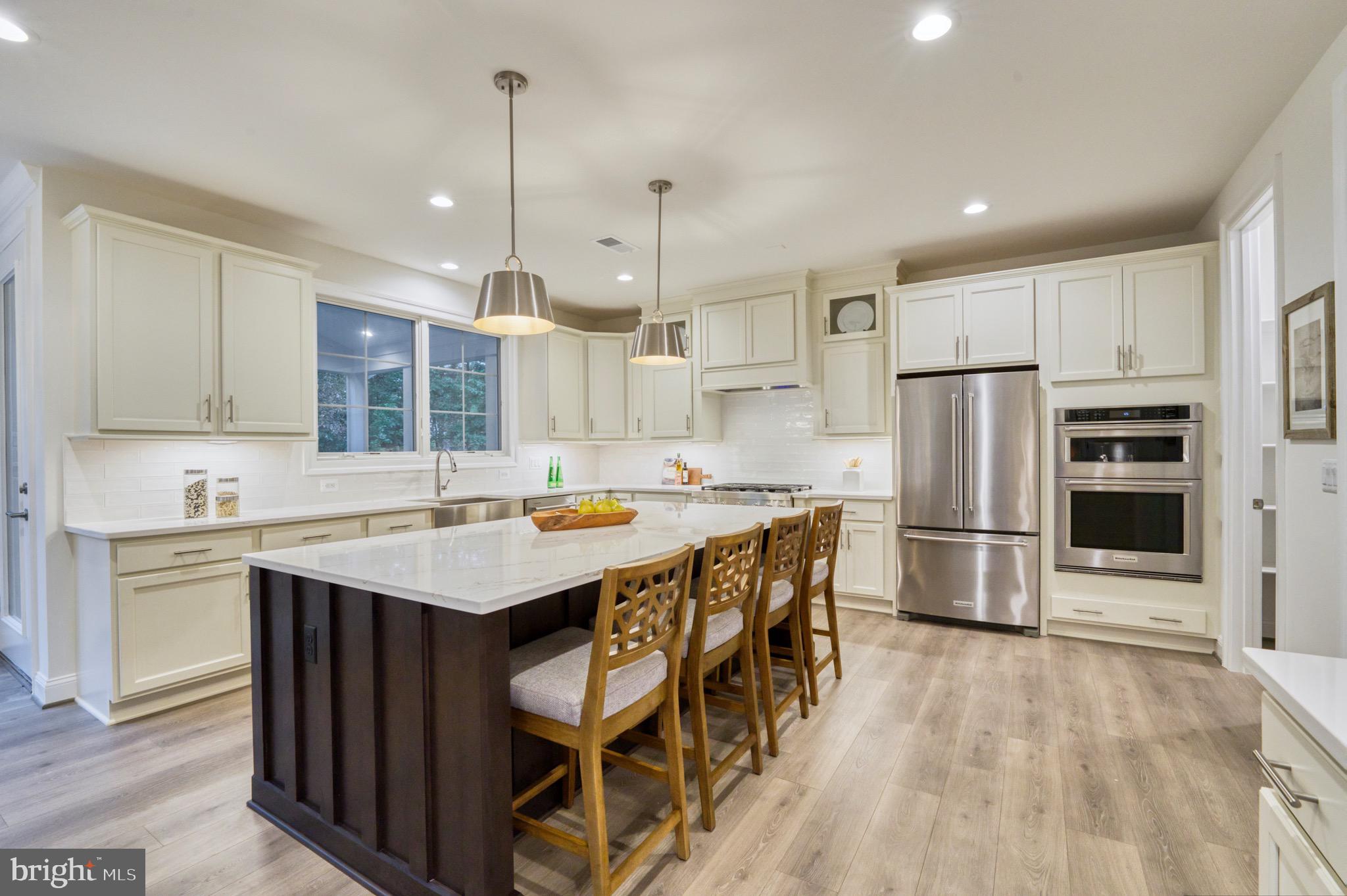 2236 Laurel Ridge Road Vienna, VA 22181 - Photo 7 of 78