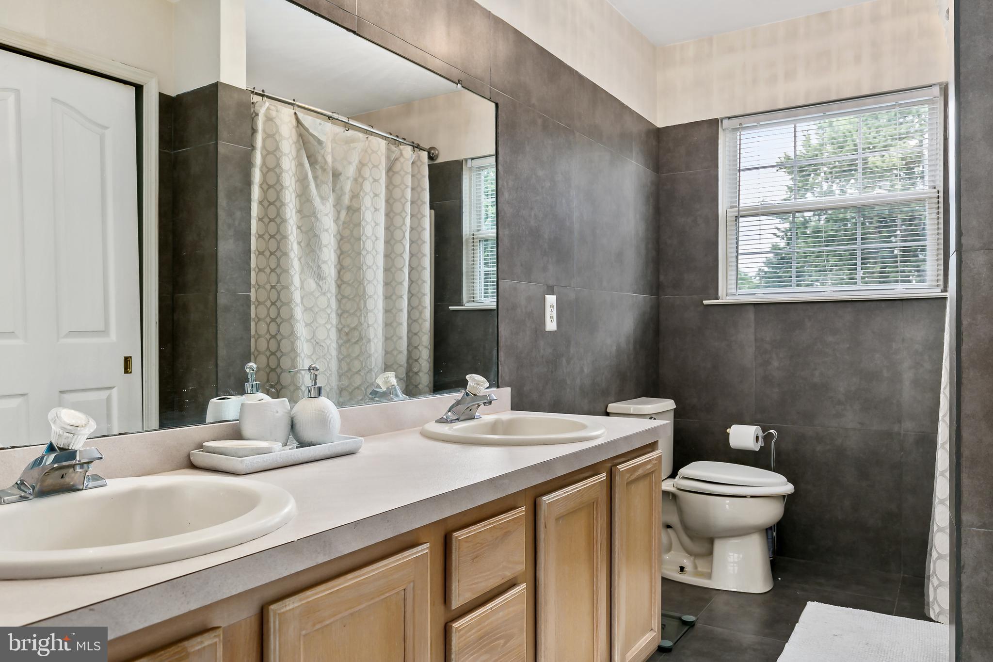 140 Salina Road Sewell, NJ 08080 - Photo 23 of 31 Gallery Image 23