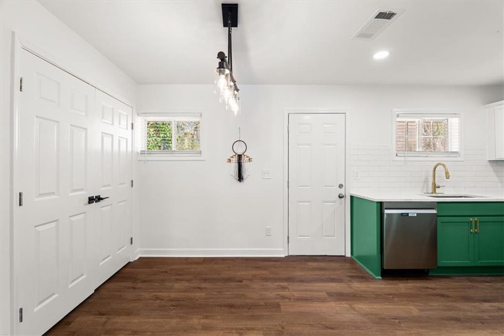 3770 Larkspur Terrace Decatur, GA 30032 - Photo 8 of 26 Gallery Image 8