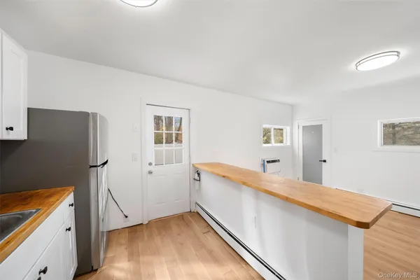 $1,725 | 164 Pine Hill Road, Unit 4, Highland Mills, NY 10930