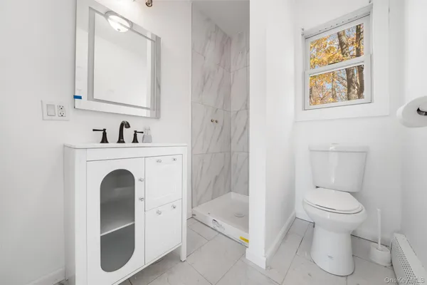 $1,725 | 164 Pine Hill Road, Unit 4, Highland Mills, NY 10930