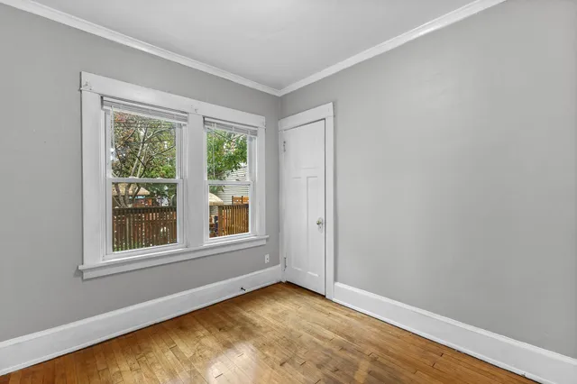 $2,100 | 1806 East Newberry Boulevard, Milwaukee, WI 53211