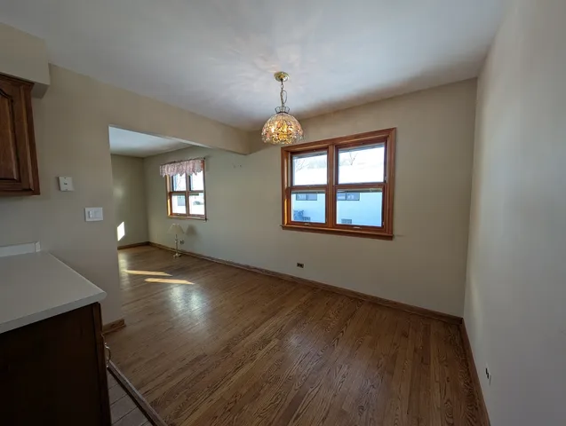 $2,500 | 503 Lake Avenue, Downers Grove, IL 60515