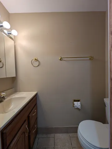 $2,500 | 503 Lake Avenue, Downers Grove, IL 60515