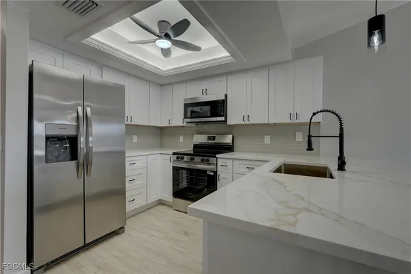 $169,900 | 804 Mohawk Parkway, Unit 105, Cape Coral, FL 33914