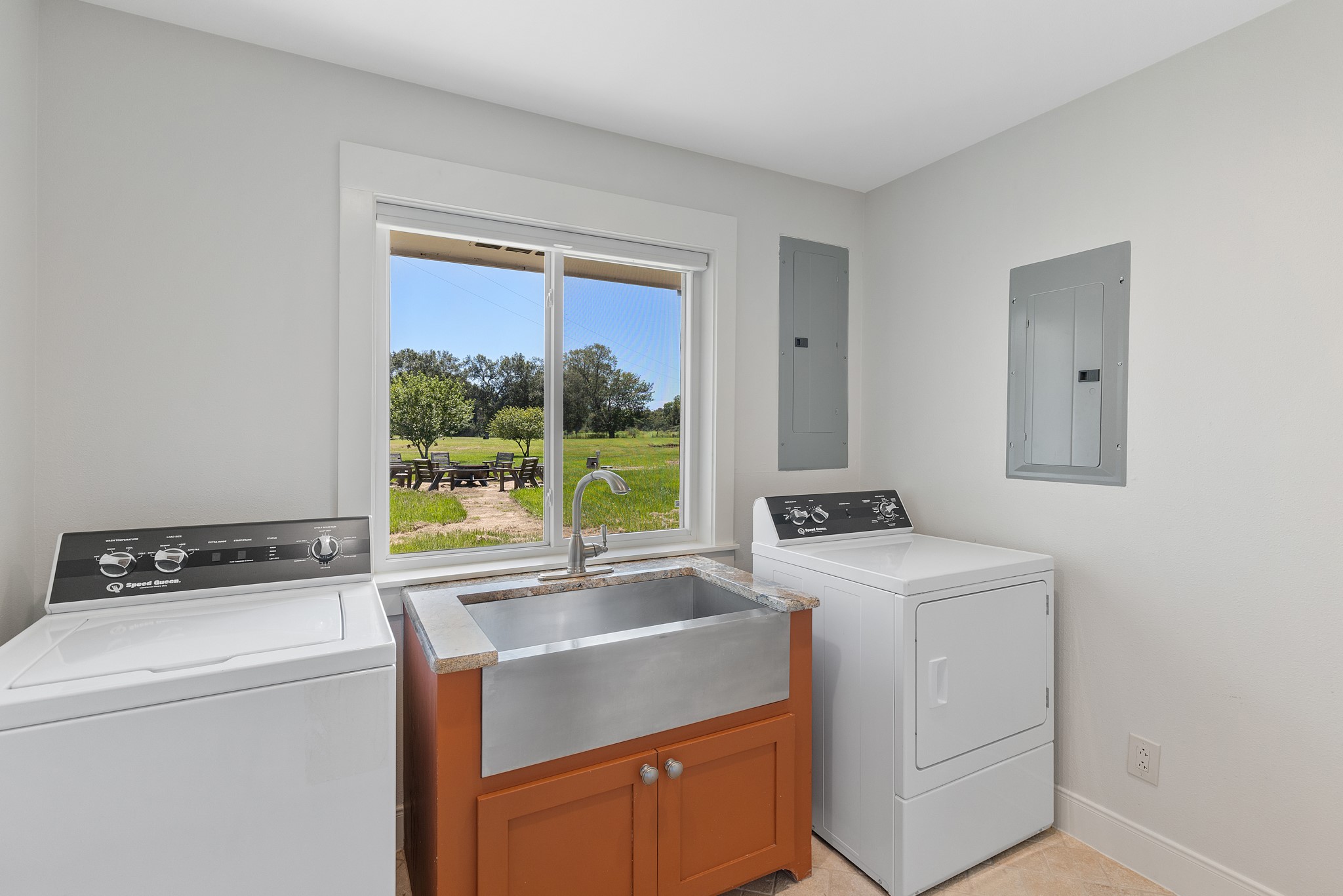 3042 Poskey Road Anahuac, TX 77514 - Photo 48 of 48 Gallery Image 48