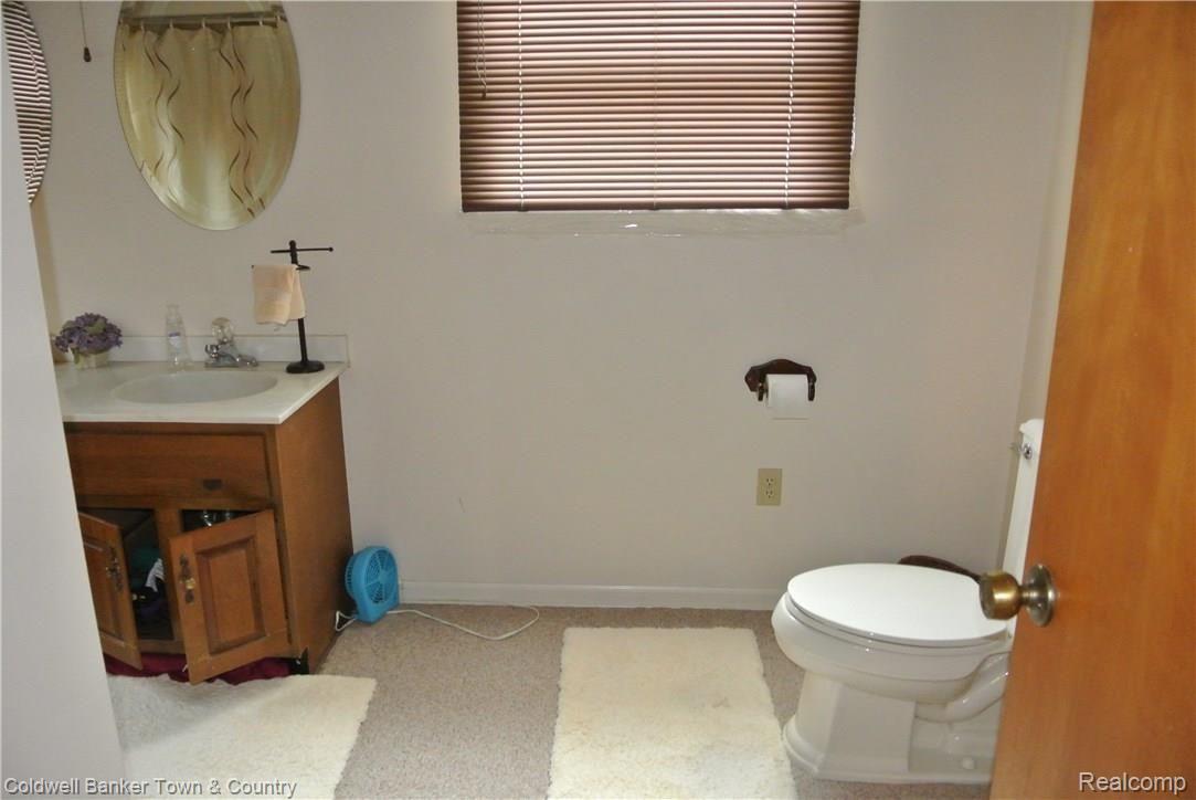 10254 Carmer Road Fenton, MI 48430 - Photo 14 of 21 DSC_0959.JPG