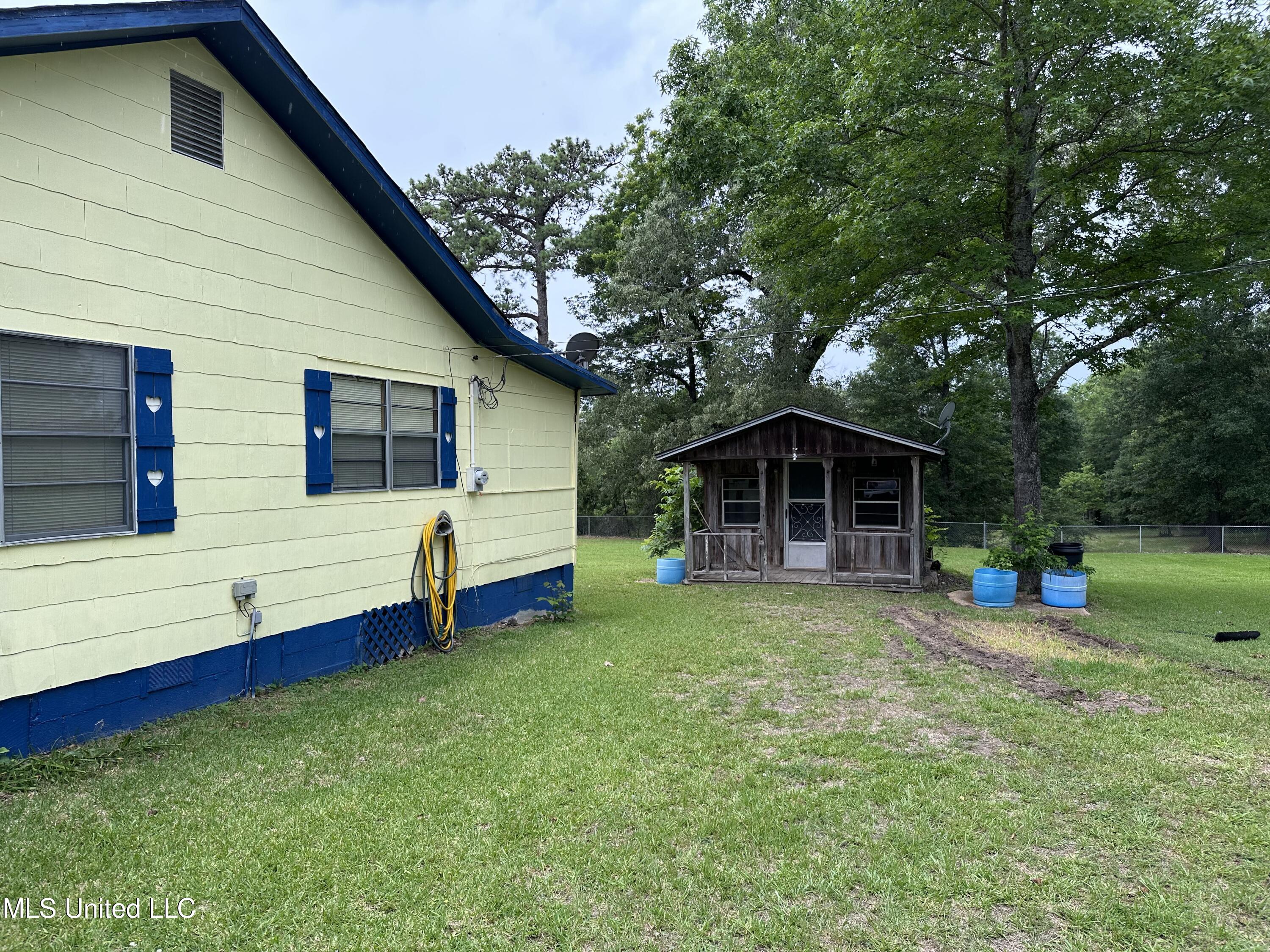 6813 Terry Road Byram, MS 39170 - Photo 22 of 35 IMG_4049