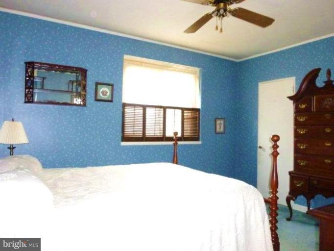 4 Crescent Road, Unit 4H Greenbelt, MD 20770 - Photo 12 of 14 Bedroom #1