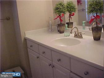 28 Ann Road Broomall, PA 19008 - Photo 7 of 9 Gallery Image 7