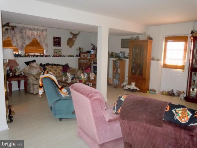 5015 Babylon Road Taneytown, MD 21787 - Photo 11 of 18 Family Room