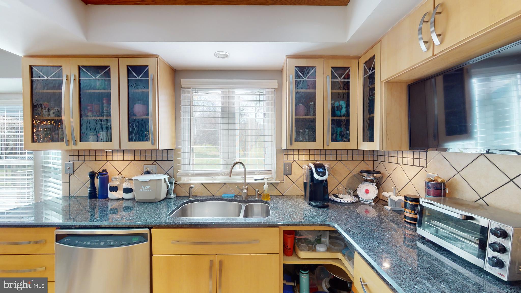 902 Cypress Point Circle Bowie, MD 20721 - Photo 20 of 86