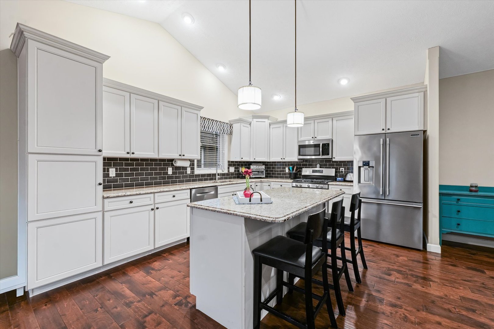 312 London Way Savoy, IL 61874 - Photo 12 of 33