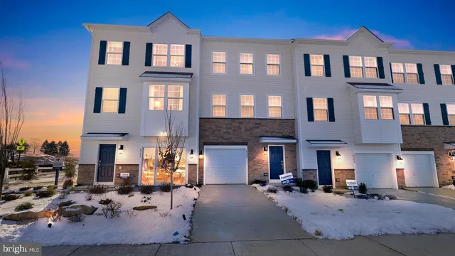 $450,120 | 211 Independence Court, Sellersville, PA 18960