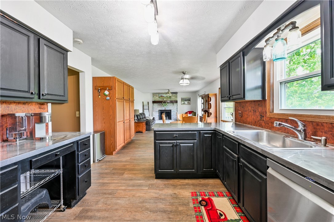 11690 Island Road Grafton, OH 44044 - Photo 8 of 43