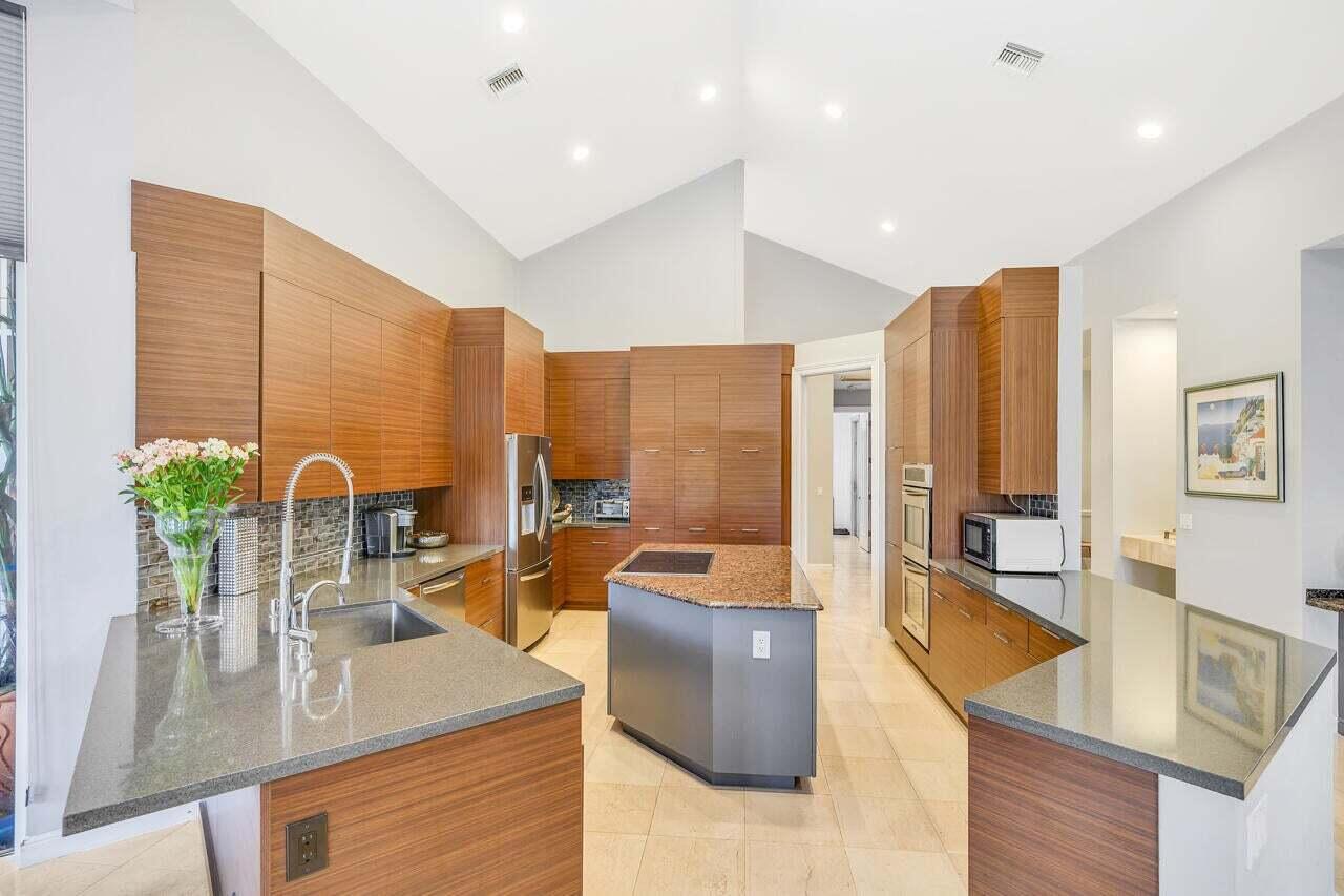 5852 Northwest 23rd Terrace Boca Raton, FL 33496 - Photo 9 of 59 9