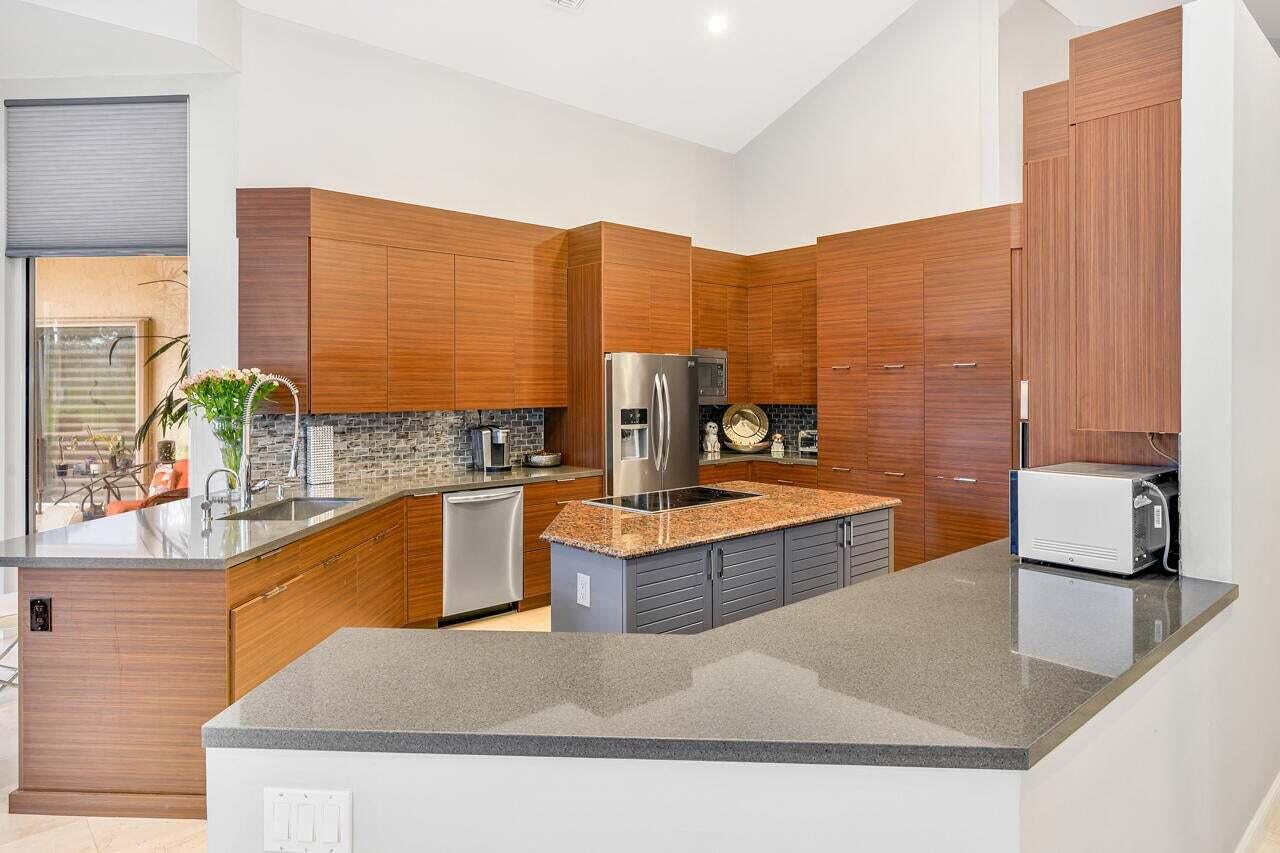 5852 Northwest 23rd Terrace Boca Raton, FL 33496 - Photo 10 of 59 10