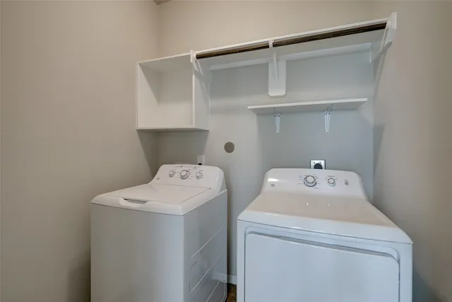 $2,300 | 314 Moonwalk Street, Montgomery, TX 77356