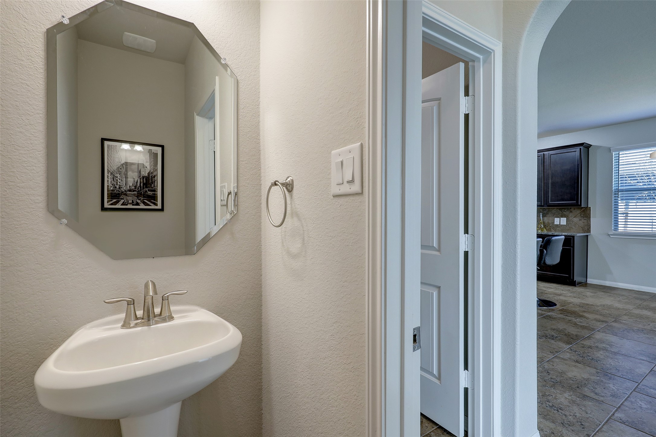 314 Moonwalk Street Montgomery, TX 77356 - Photo 7 of 21 a bathroom with a sink and a mirror