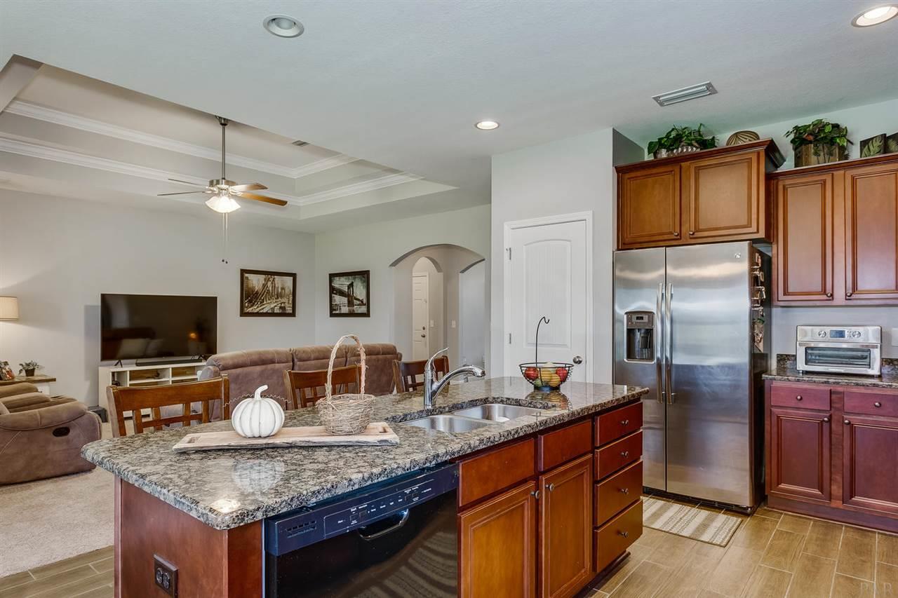 4632 Dupont Circle Pace, FL 32571 - Photo 8 of 21