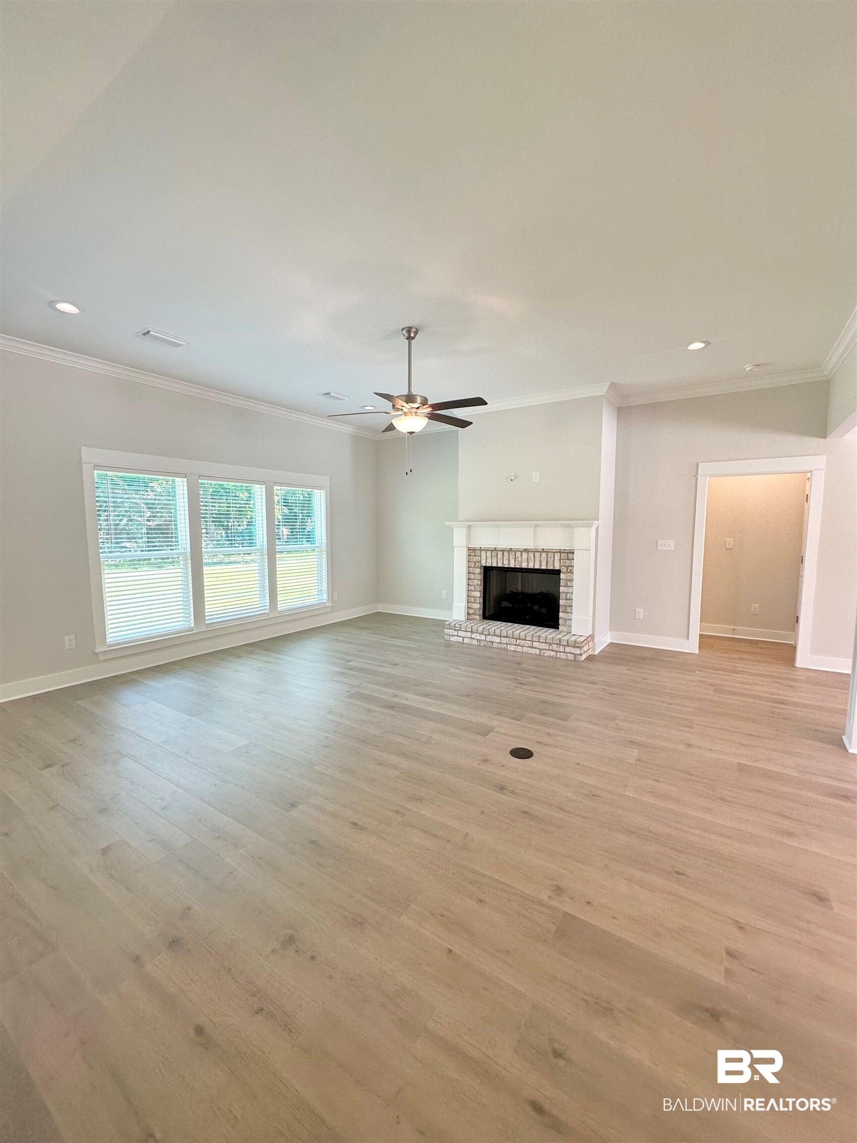 12072 Exbury Way Daphne, AL 36527 - Photo 4 of 41