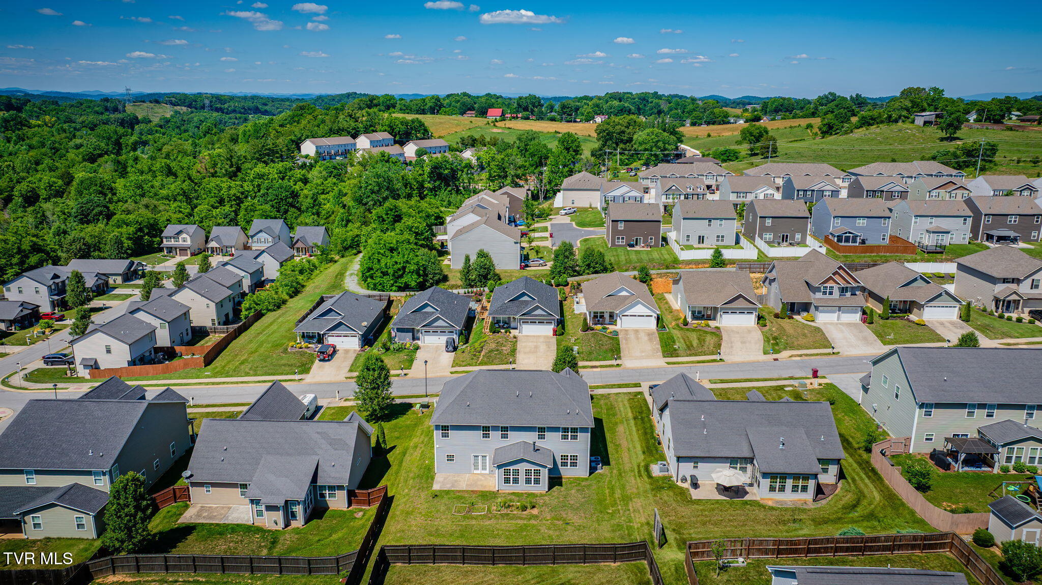 587 Suffolk Road Johnson City, TN 37615 - Photo 53 of 56 103