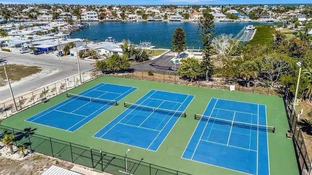 $615,000 | 23 Seaside Court, Holmes Beach, FL 34217