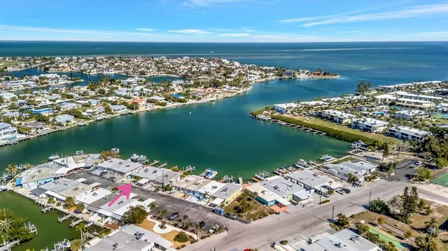 $615,000 | 23 Seaside Court, Holmes Beach, FL 34217