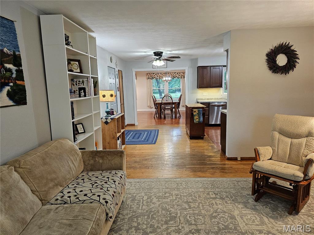 939 Country Club Road Sparta, IL 62286 - Photo 4 of 57 Gallery Image 4