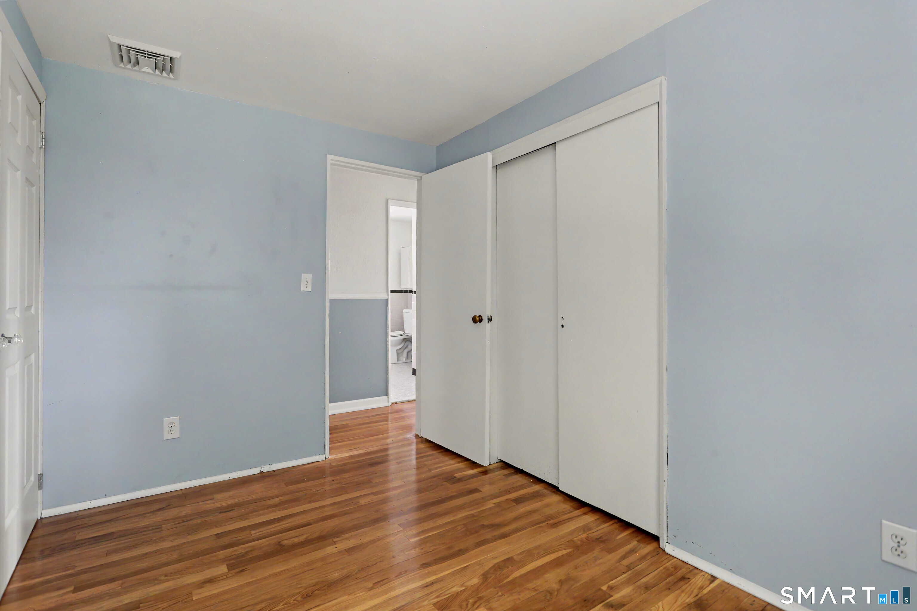 42 Carroll Road Hamden, CT 06517 - Photo 19 of 32