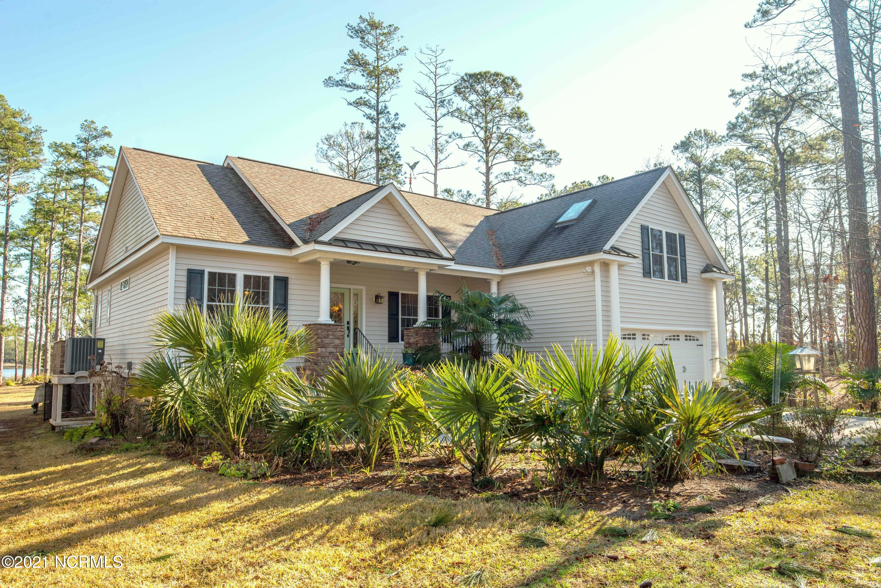 100 White Hall Road Arapahoe, NC 28510 - Photo 4 of 77 100 White Hall Road-3