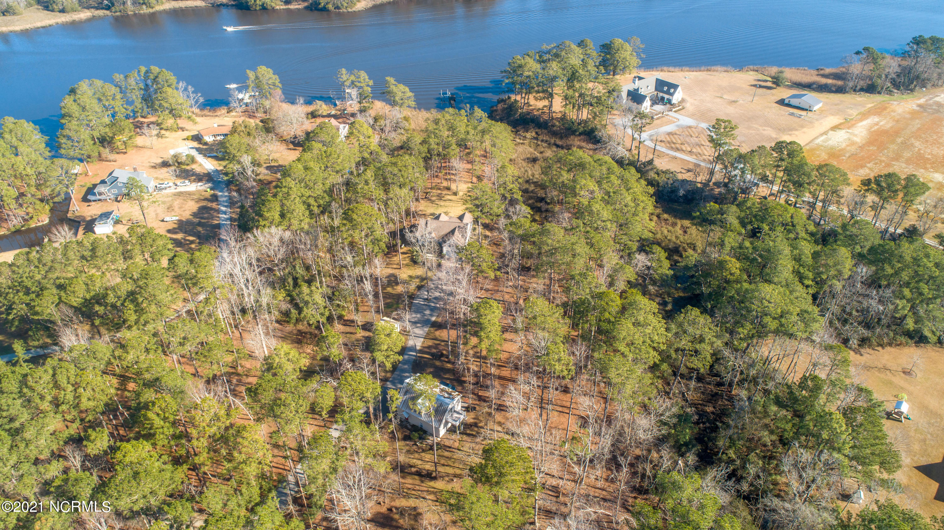 100 White Hall Road Arapahoe, NC 28510 - Photo 64 of 77 100 White Hall Road-40