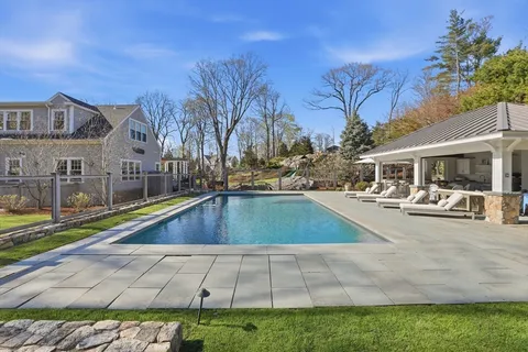 $4,500,000 | 5 Seal Cove Lane, Hingham, MA 02043